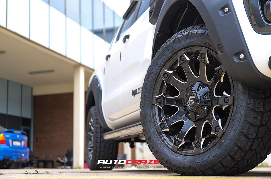 FORD RANGER BATTLE AXE GLOSS BLACK MILLED ACCENTS