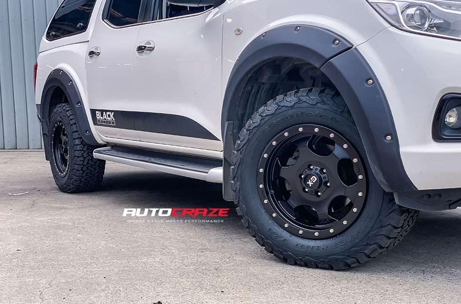 NISSAN NAVARA RG1 SATIN BLACK