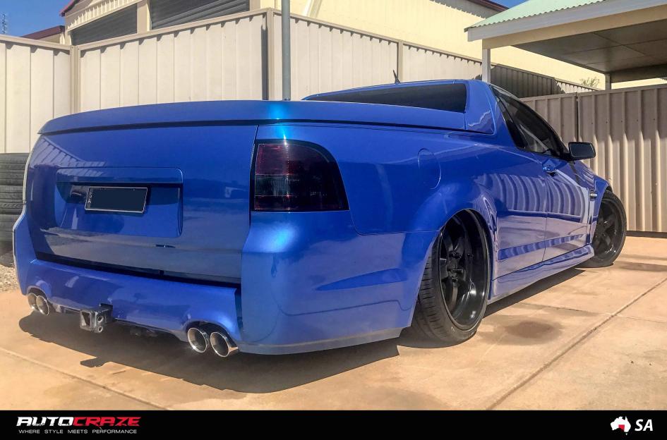 HOLDEN-COMMODORE-PANTANO-MATTE-BLACK