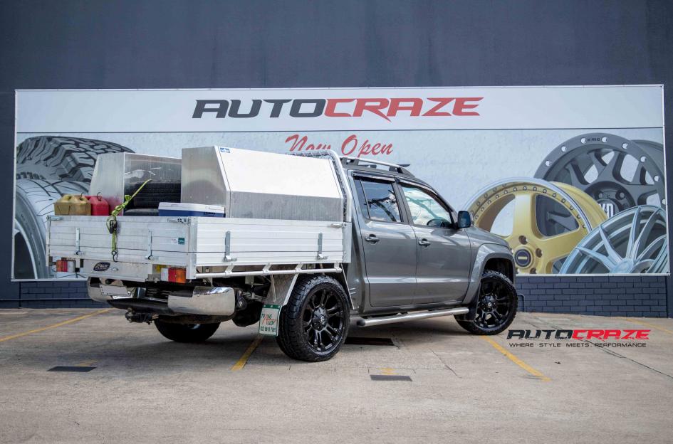 VOLKSWAGEN AMAROK VAPOR MATTE BLACK