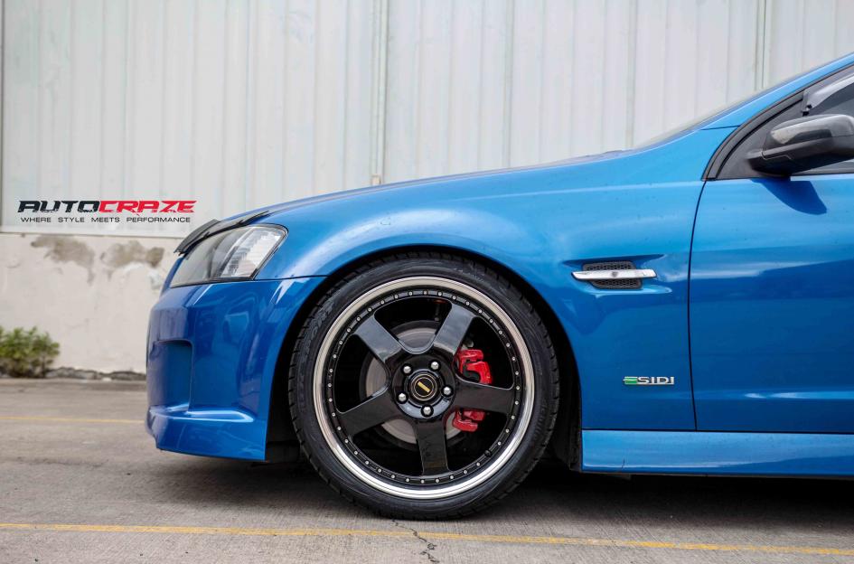 HOLDEN-COMMODORE-FR-BLACK-MACHINED-LIP