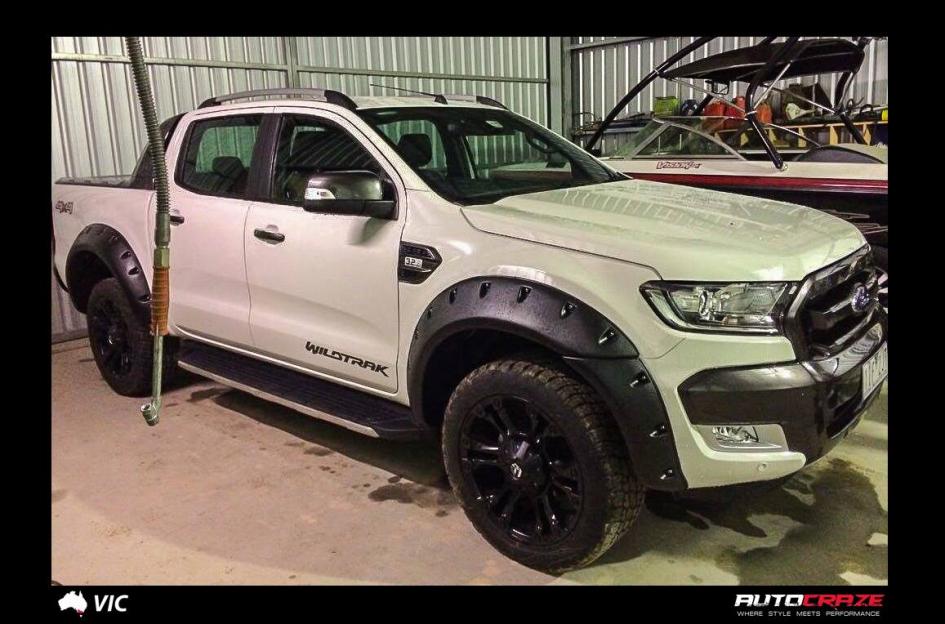 FORD-RANGER-VAPOR-MATTE-BLACK-4