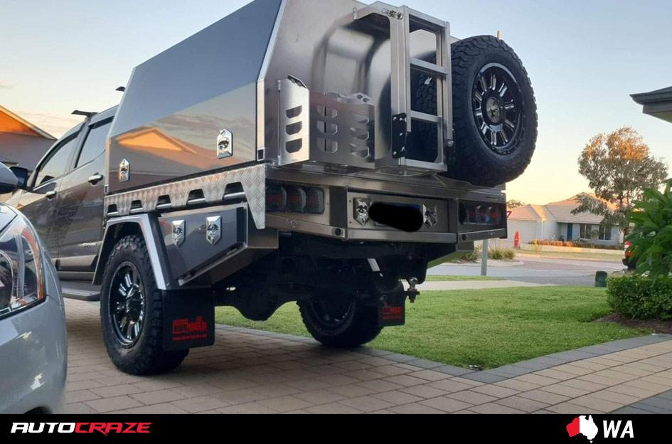 HOLDEN COLORADO HARDLINE GLOSS BLACK MILLED