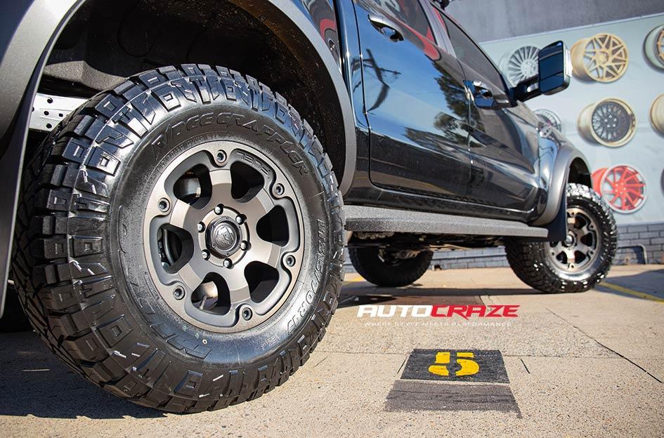 FORD RANGER RAPTOR BEAST BLACK MACHINED WITH DARK TINT