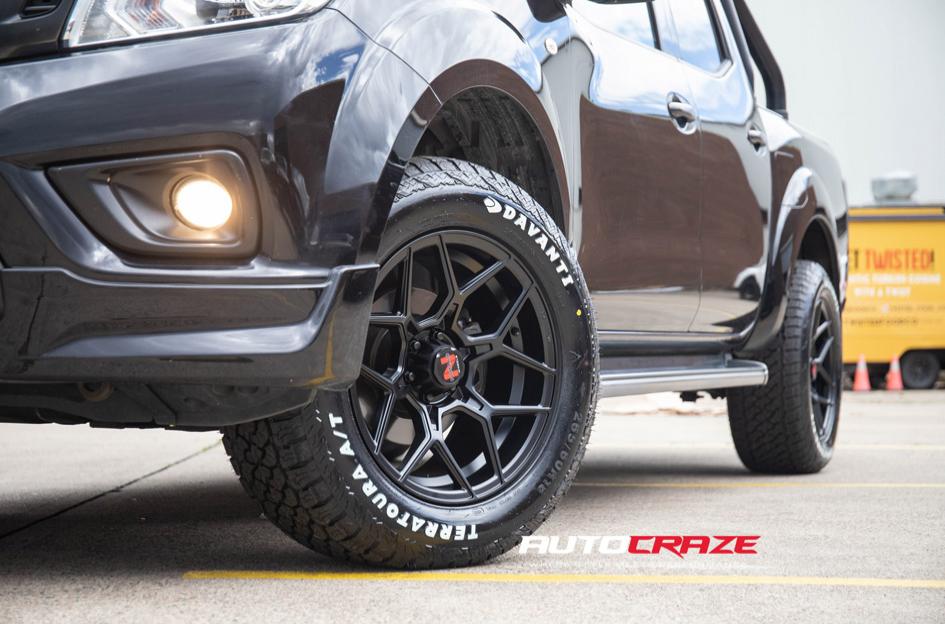 NISSAN NAVARA VICTIM MATTE BLACK