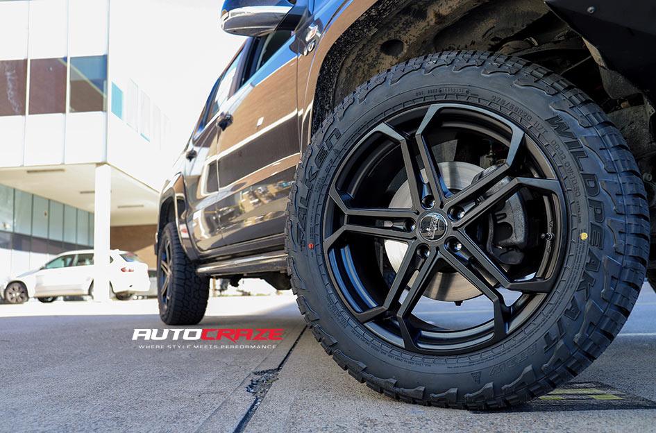 VOLKSWAGEN AMAROK REVENGE MATTE BLACK