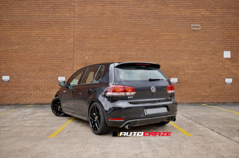 VOLKSWAGEN GOLF LEMANS GLOSS BLACK