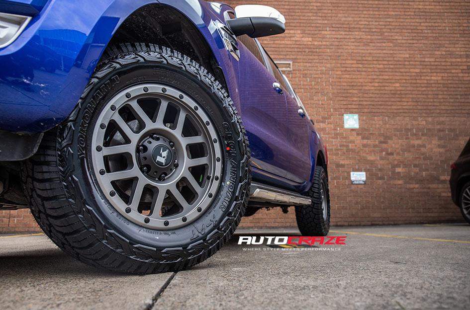 FORD-RANGER-TREMOR-SATIN-BLACK
