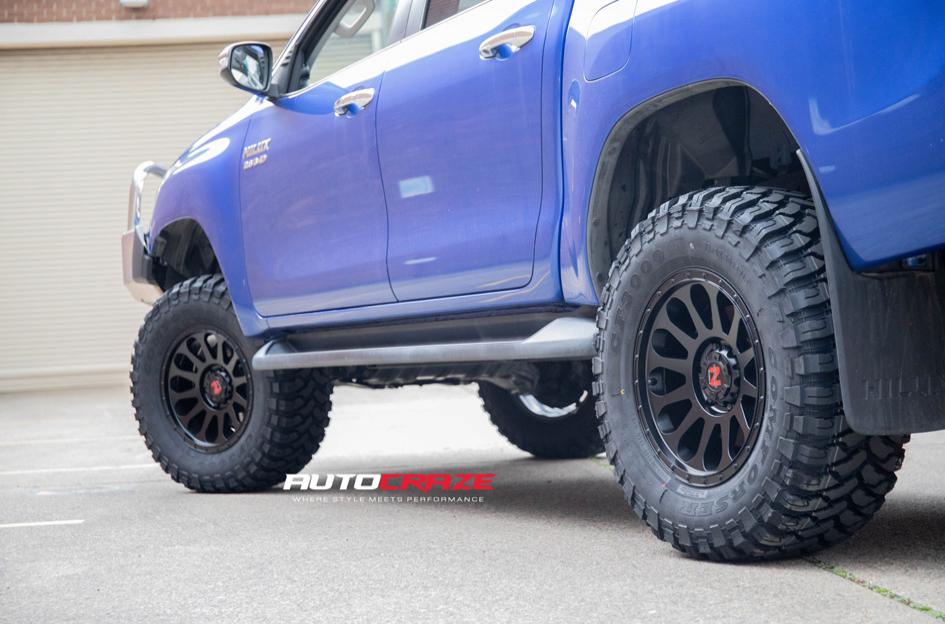 TOYOTA HILUX N80 4WD VICTIM MATTE BLACK