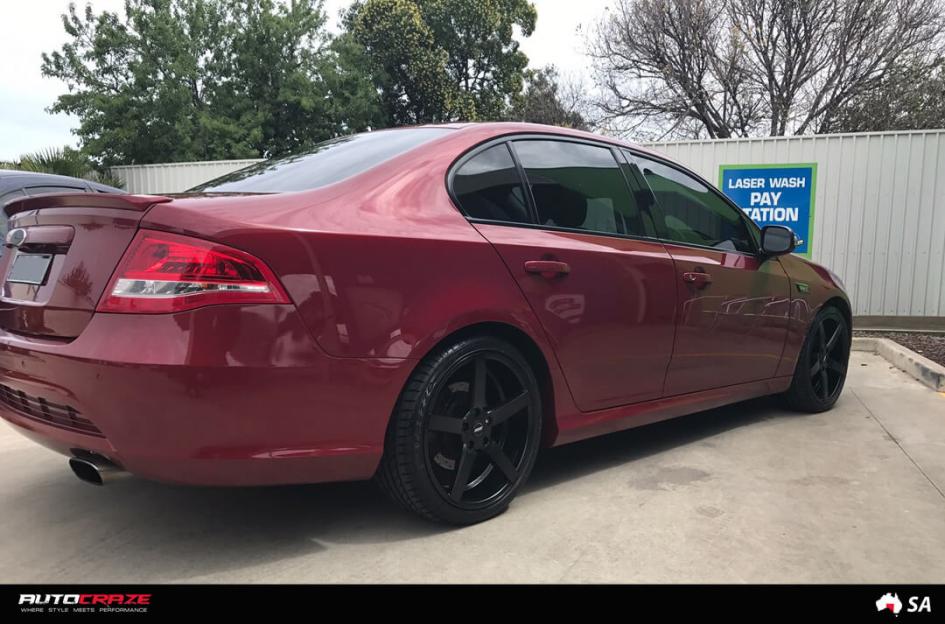 FORD-FALCON-STELLA2-MATTE-BLACK