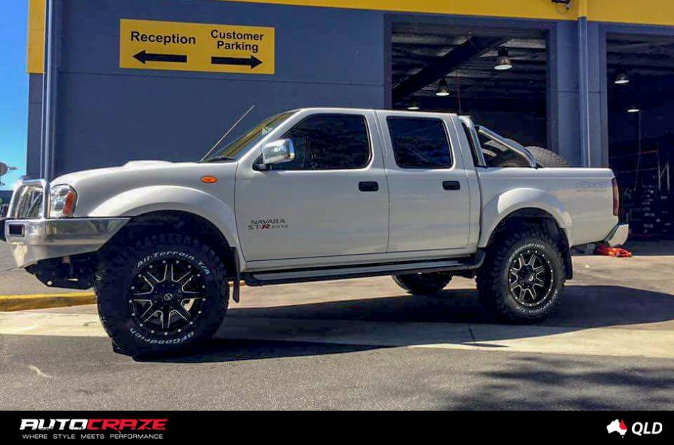 NISSAN NAVARA MAVERICK BLACK MACHINED FACE