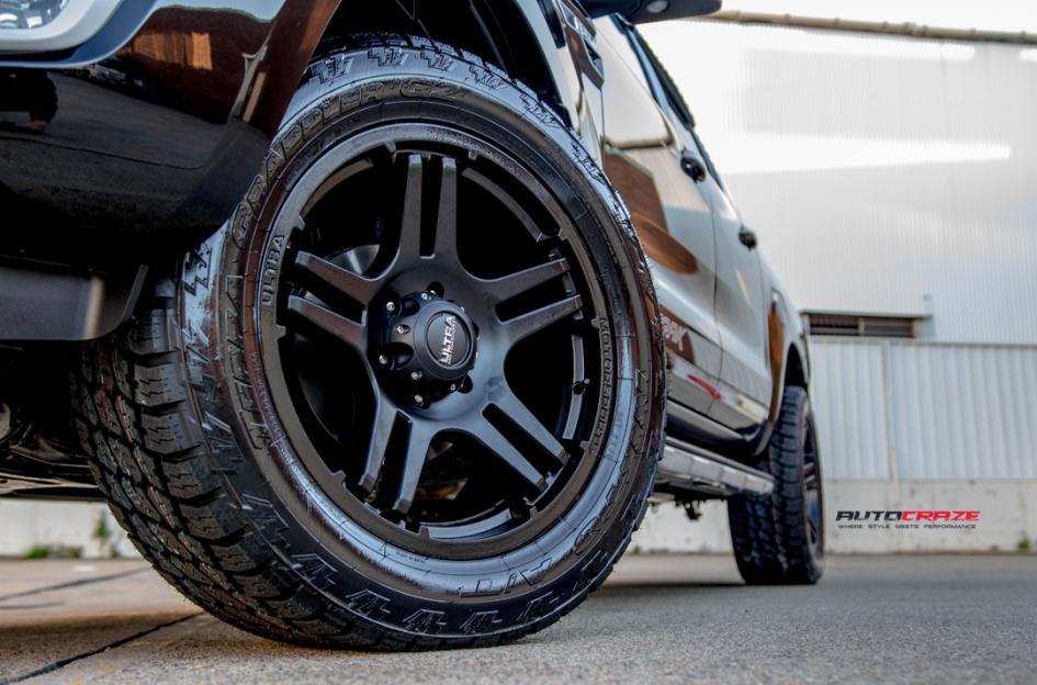 FORD RANGER BULLY 264 SATIN BLACK
