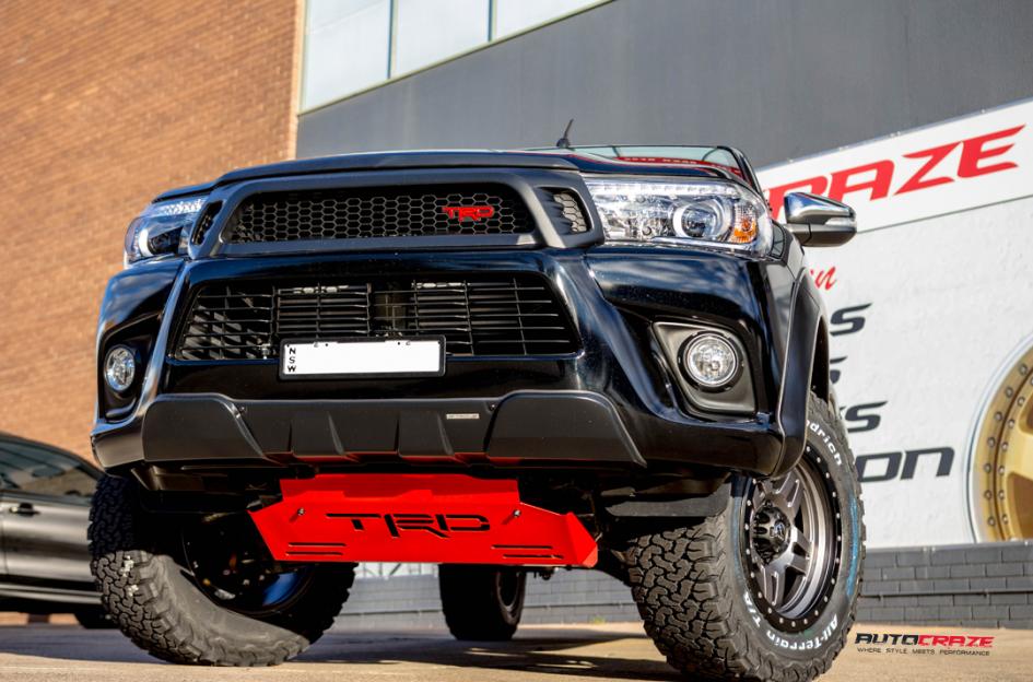 TOYOTA HILUX N80 4WD ANZA MATTE ANTHRACITE WITH BLACK RING