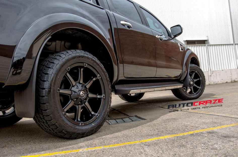 FORD RANGER COUPLER BLACK MACHINED WITH DARK TINT 7