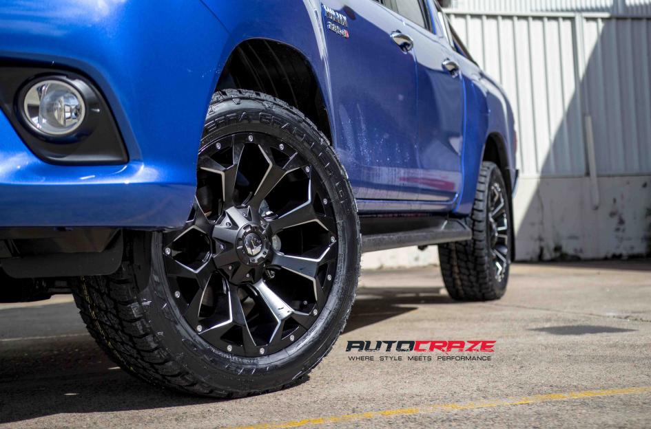TOYOTA HILUX N80 4WD ASSAULT GLOSS BLACK MILLED ACCENTS