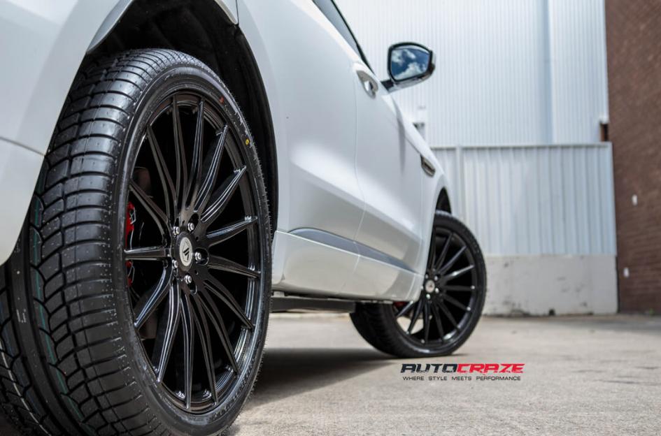 JAGUAR F PACE ABL14 GLOSS BLACK