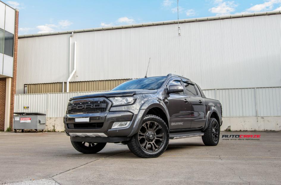 FORD-RANGER-VAPOR-BLACK-MACHINED-WITH-DARK-TINT