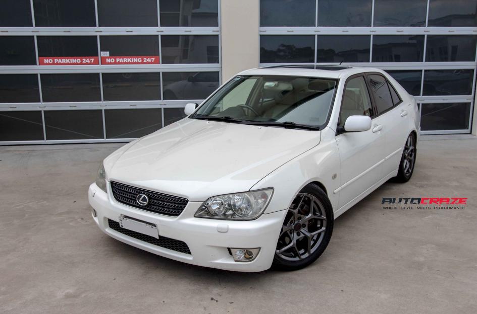 LEXUS-IS300-DOMINATE-GUNMETAL