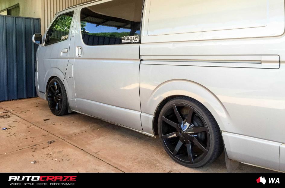 TOYOTA-HIACE-SLIDE-GLOSS-BLACK