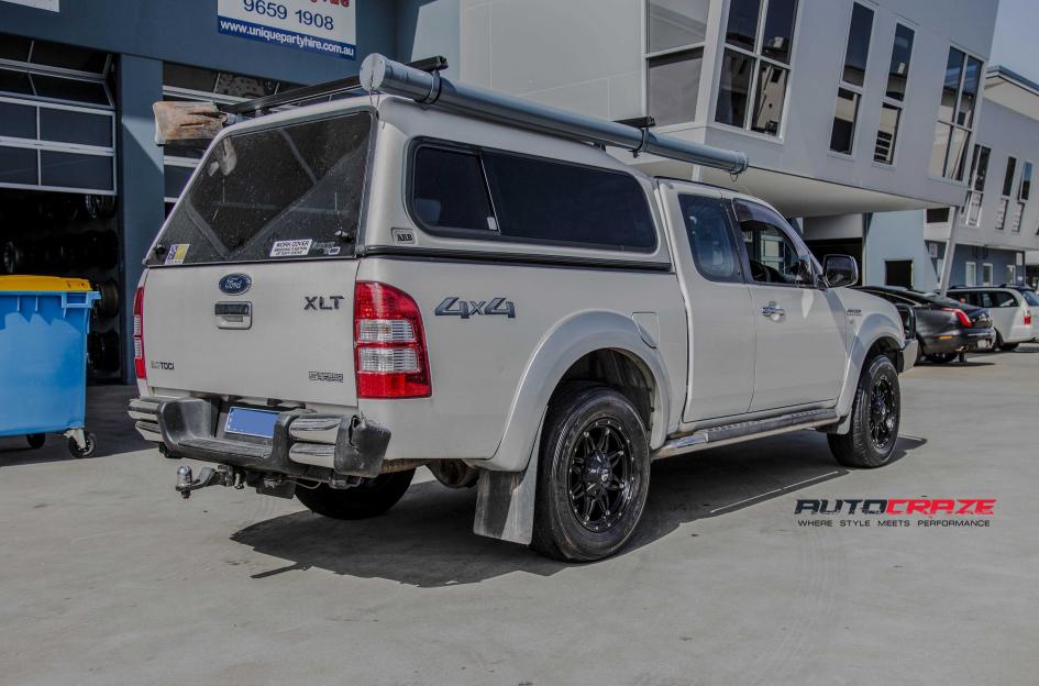 FORD RANGER HOSTAGE MATTE BLACK