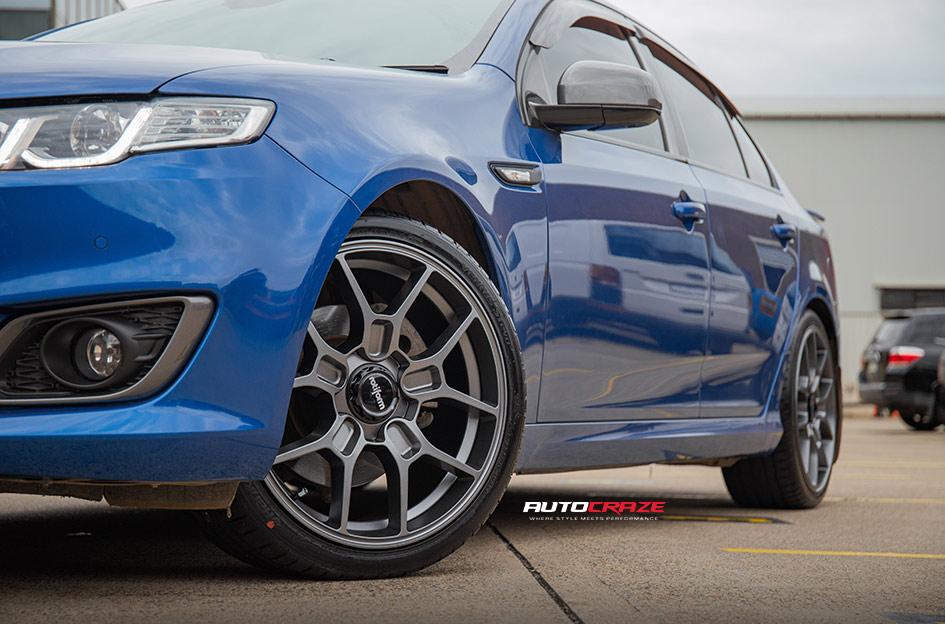 FORD-FALCON-XR6-FG-ZMO-MATTE-ANTHRACITE