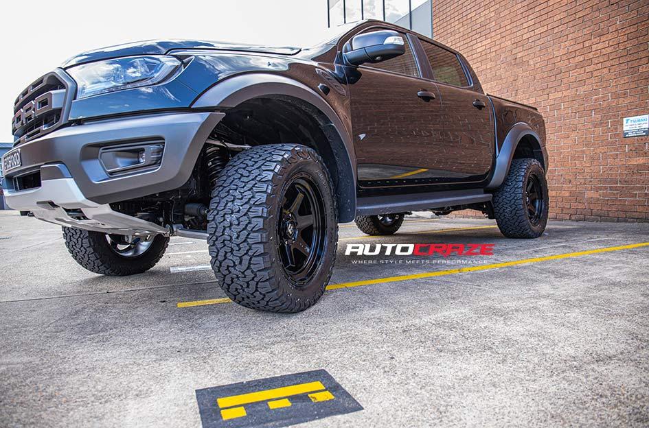 FORD RANGER RAPTOR SHOK MATTE BLACK