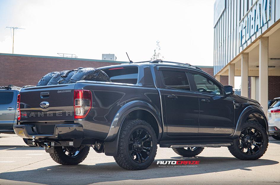 FORD-RANGER-VAPOR-MATTE-BLACK