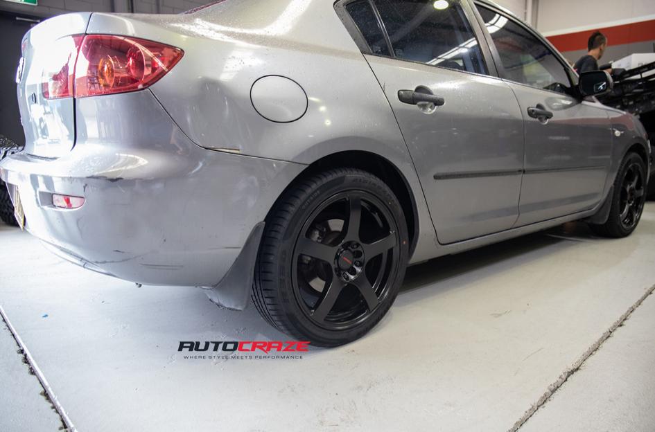MAZDA-3-ZR7-MATTE-BLACK