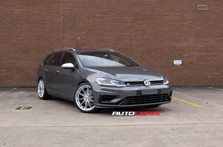 VOLKSWAGEN GOLF ZR6 POLISHED SILVER
