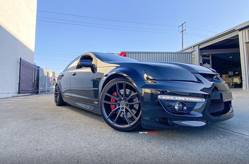 HOLDEN-HSV-CLUBSPORT-317-SF11-SATIN-BLACK