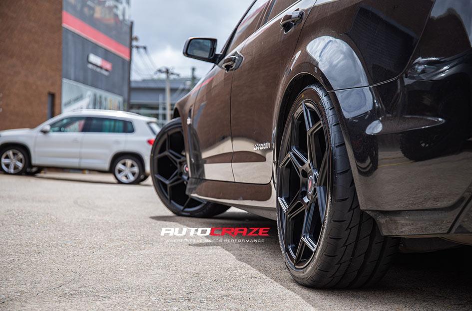 HOLDEN-COMMODORE-IFG40-BLACK-MACHINED-FACE