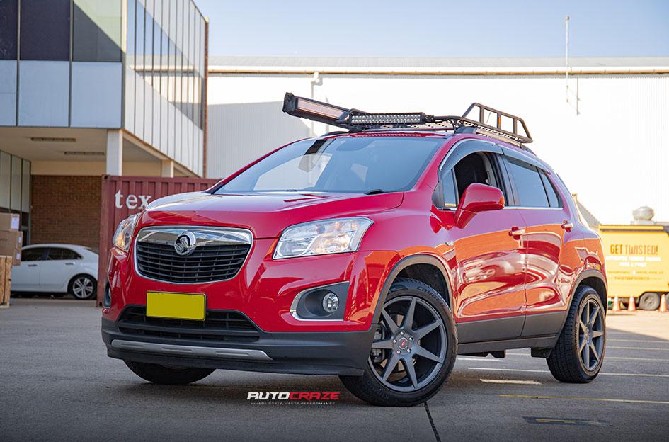 HOLDEN TRAX IFG13 MATTE GUNMETAL 