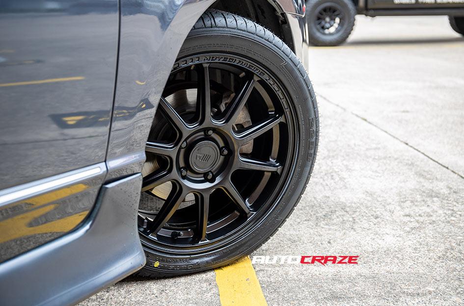 HONDA CIVIC 5 STUD MR140 SATIN BLACK
