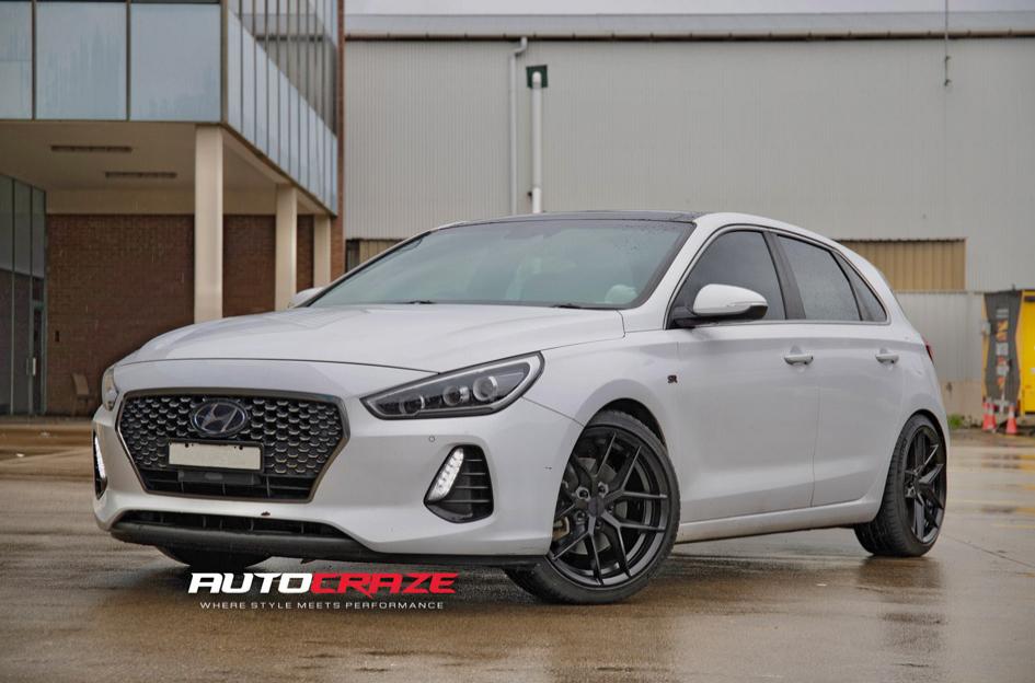 HYUNDAI I30 FLG MATTE BLACK