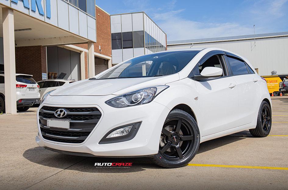 HYUNDAI I30 HAMMER SATIN BLACK