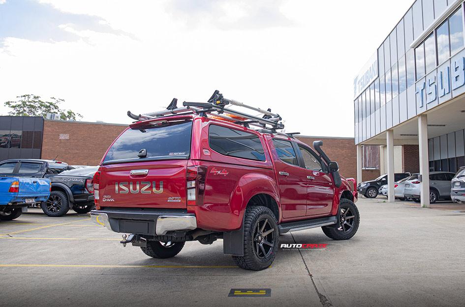 ISUZU DMAX AVALANCHE MATTE BLACK GREY FACE