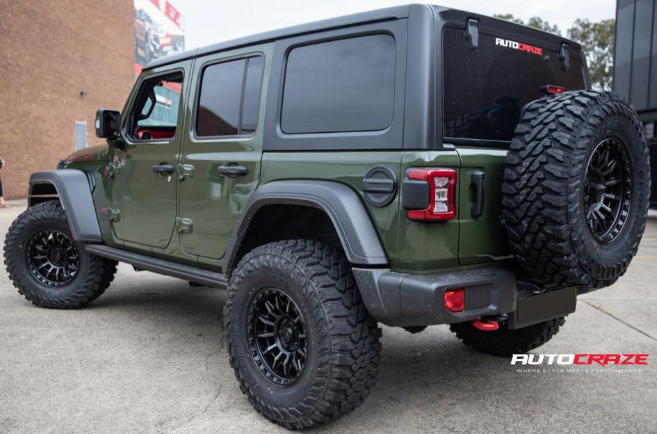 JEEP WRANGLER CARNAGE SATIN BLACK GRAY TINT