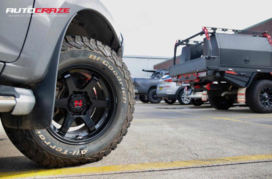 MAZDA BT 50 PROSECUTOR MATTE BLACK