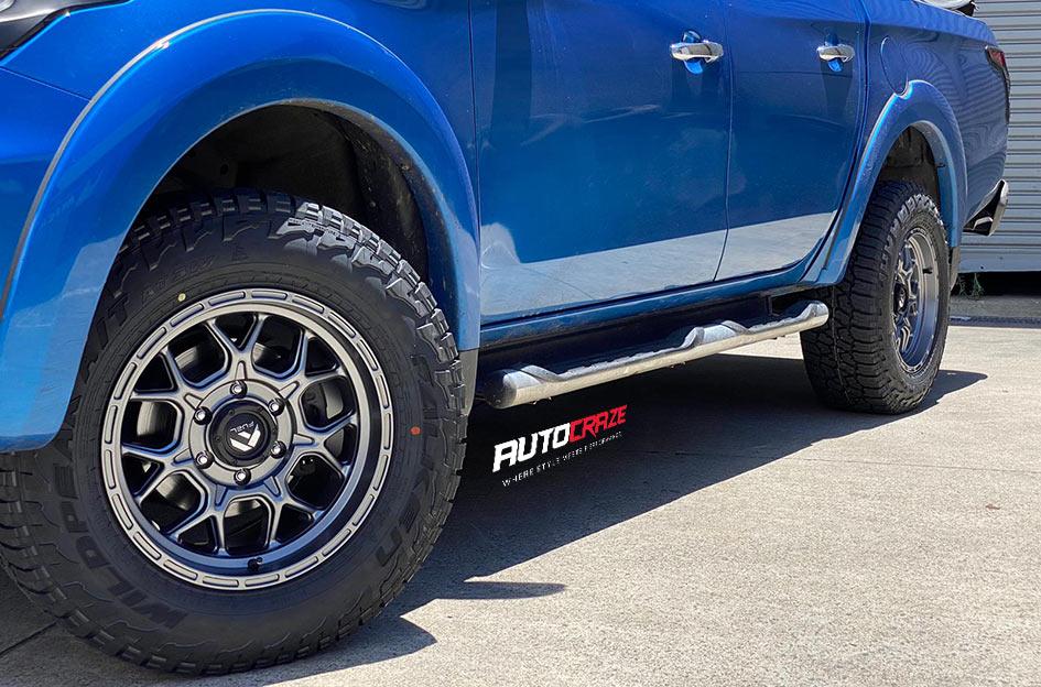 MITSUBISHI TRITON TECH ANTHRACITE 