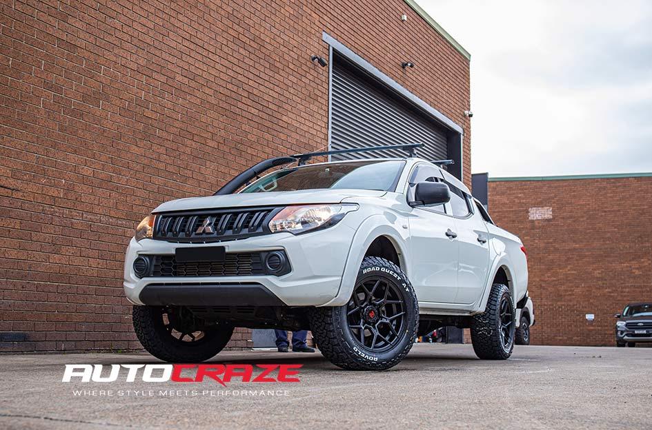 MITSUBISHI TRITON SABBATH MATTE BLACK