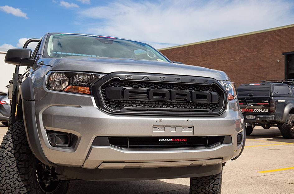 FORD RANGER KM544 MESA SATIN BLACK GLOSS BLACK LIP
