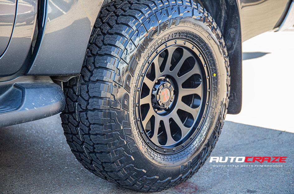 TOYOTA HILUX N80 4WD VICTIM MATTE BLACK