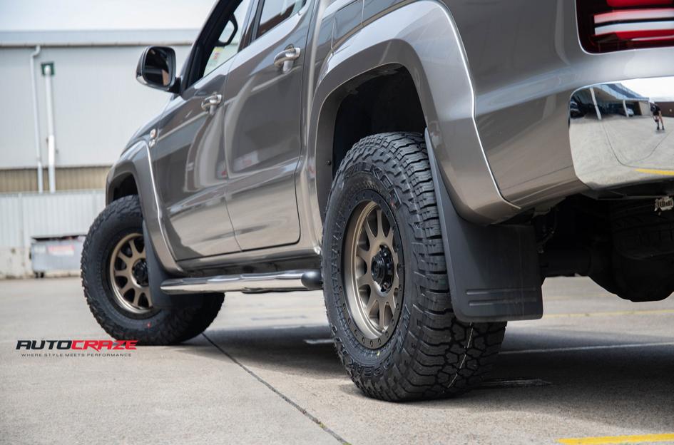 VOLKSWAGEN AMAROK HURRICANE SATIN BRONZE BLACK LIP