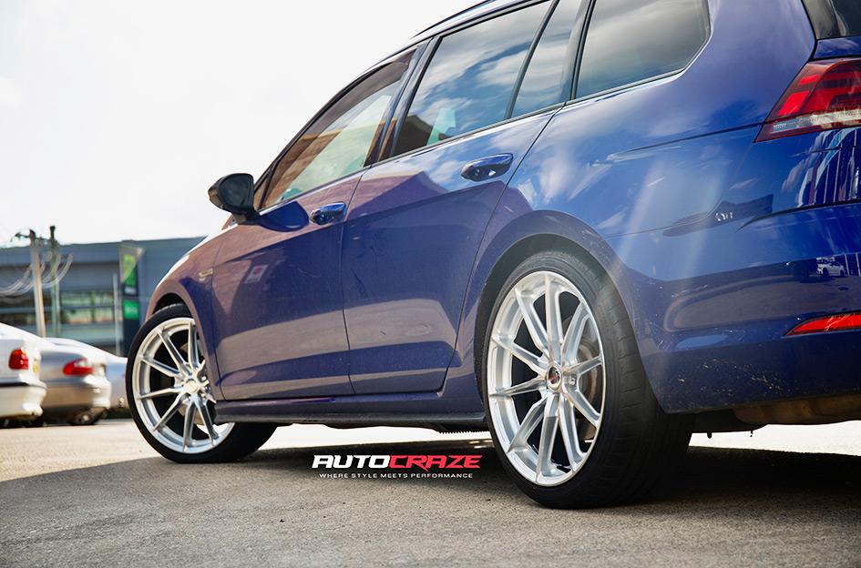 VOLKSWAGEN GOLF ZR6 POLISHED SILVER