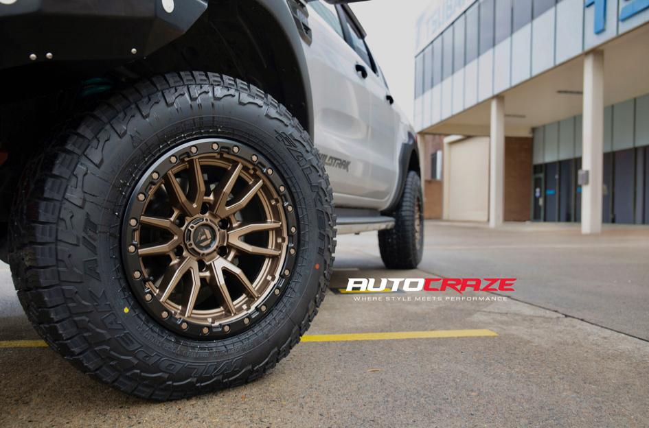 FORD RANGER REBEL MATTE BRONZE BLACK LIP