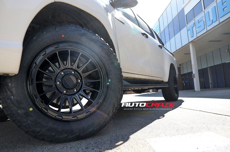 TOYOTA HILUX N80 4WD IMPACT SATIN BLACK