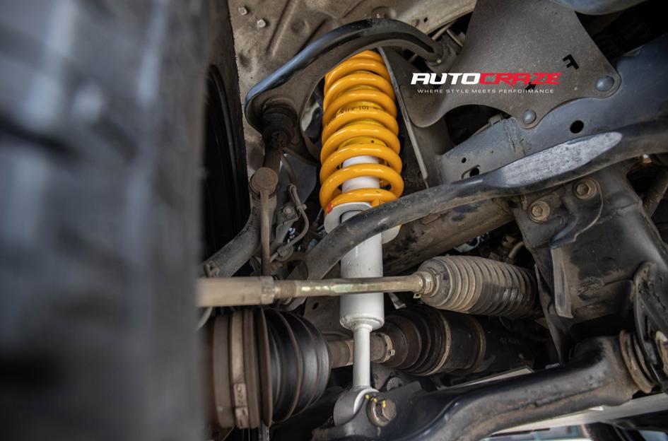TOYOTA HILUX 4WD GRENADE XD SATIN BLACK WITH RED MILLED