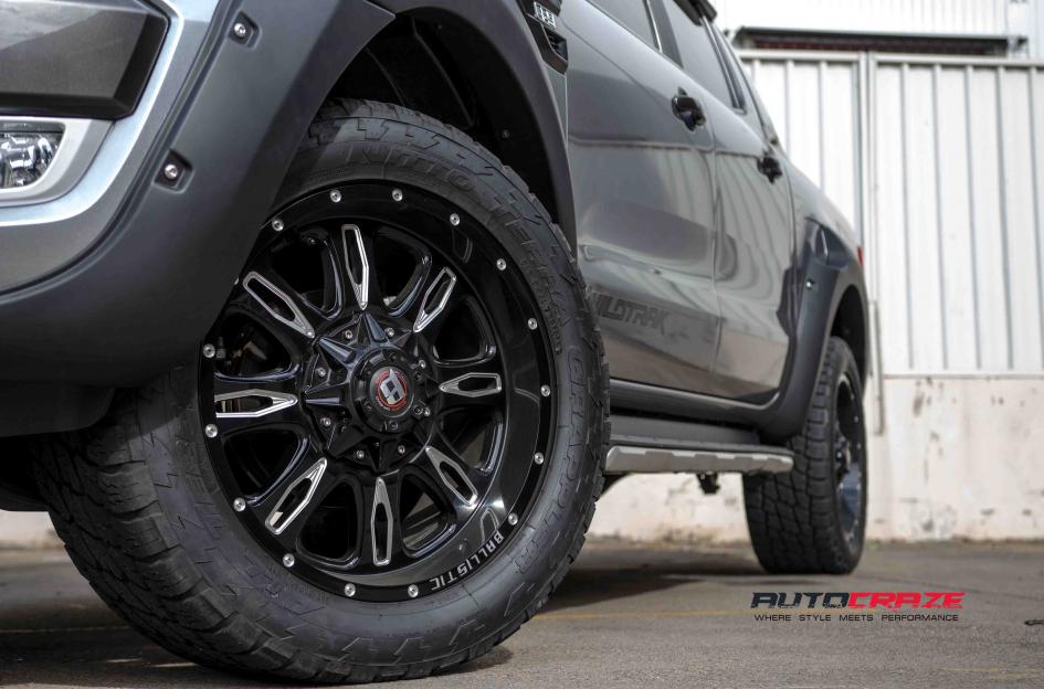 FORD RANGER SCYTHE GLOSS BLACK MILLED ACCENTS