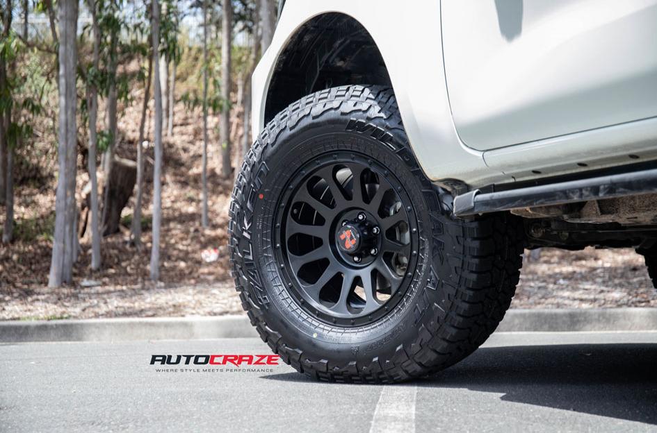 NISSAN-NAVARA-VICTIM-MATTE-BLACK