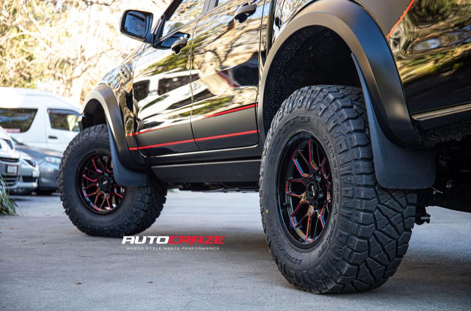 FORD RANGER RAPTOR CHAOS GLOSS BLACK RED MILLED